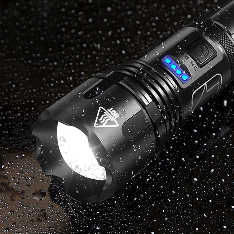 ZoomFlashlight™ - Bester Draußen-Begleiter unter extremen Bedingungen